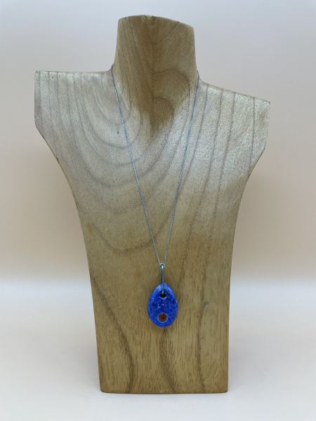 Ultramarin-Lapis mit Spessartin Granat